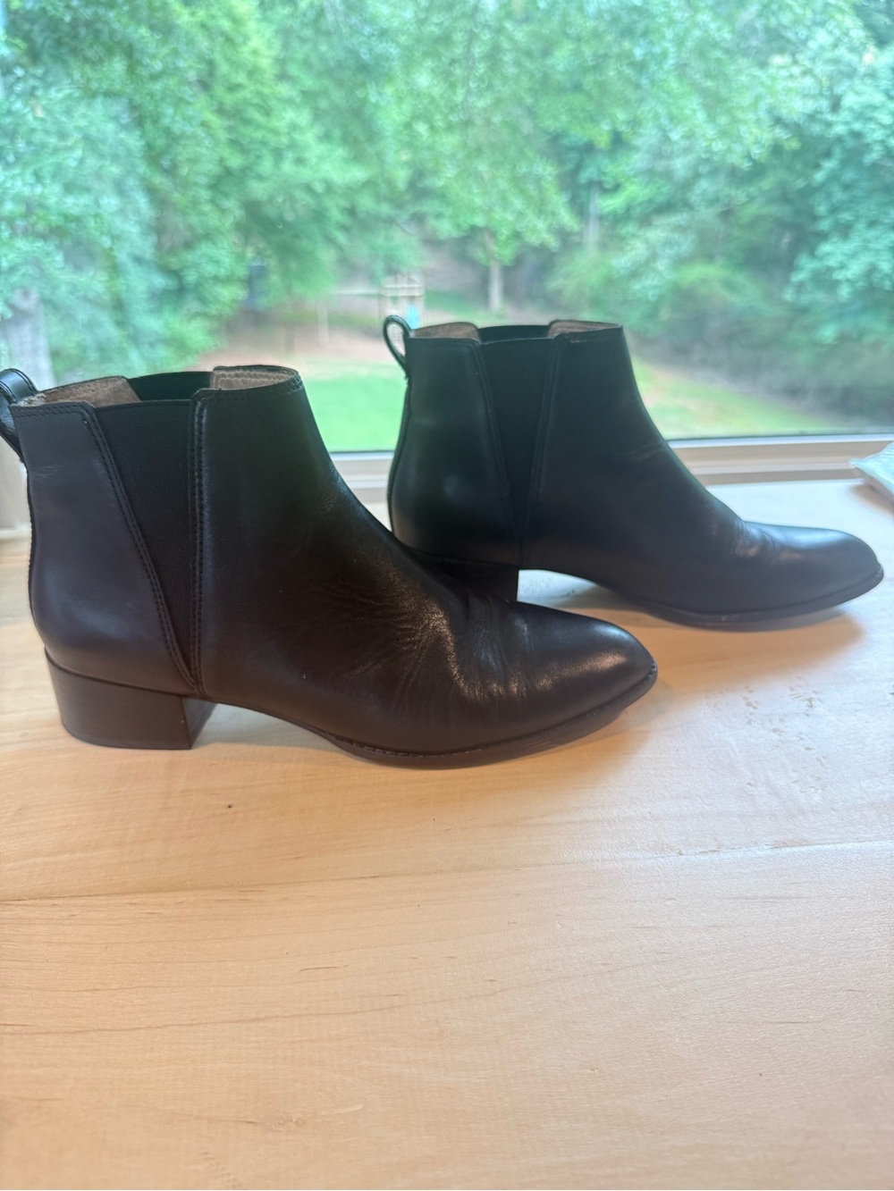 Madewell Carina Black Leather Chelsea Boot - Classic